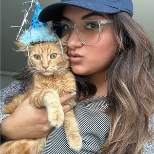 Meet your Posher, Veronica